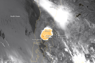 Illustration for article titled La enorme erupción del volcán Calbuco vista desde el espacio